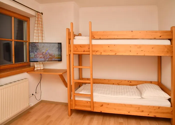 Neben Der Gondelbahn - Haus Sued *