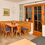 Neben Der Gondelbahn - Haus Sued Brixen im Thale